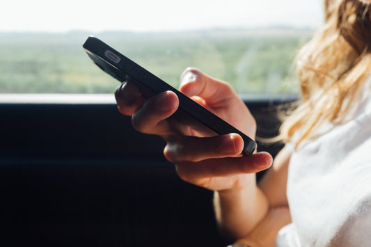 The Downsides of Mobile Check-In vs. Traditional Hotel Key Cards